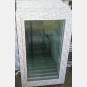 Plastové okno 90x150 bílé