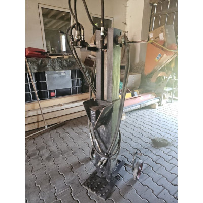 Hydraulický štípač za traktor